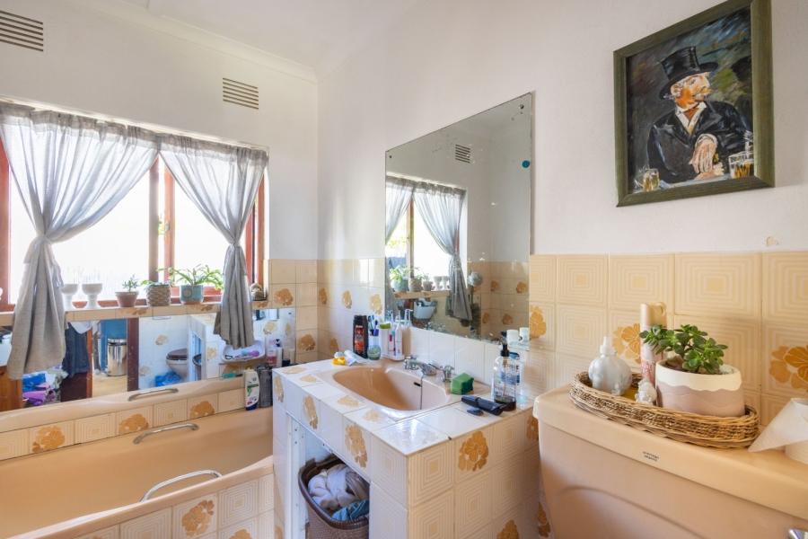 3 Bedroom Property for Sale in Upper Robberg Western Cape